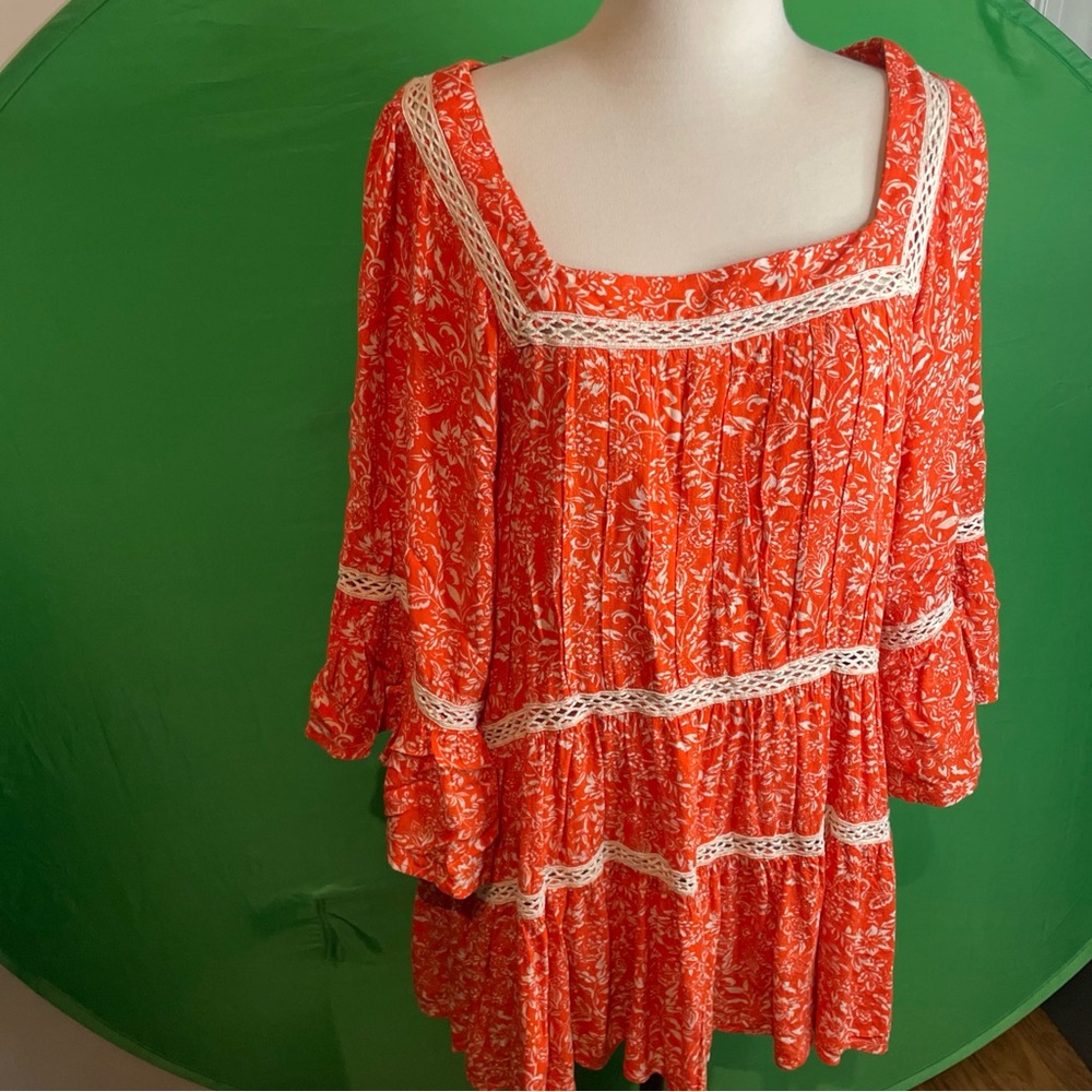 Free people crochet flower bell sleeve tunic sz L boho
